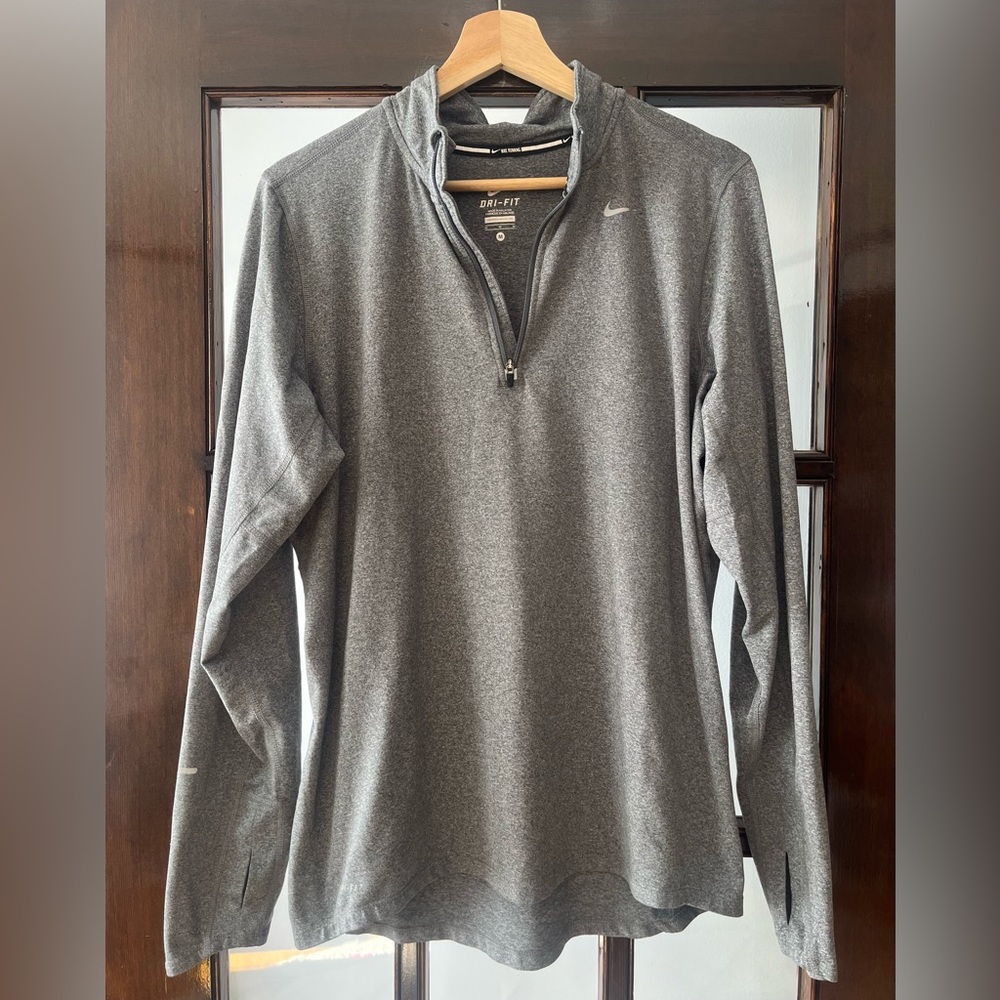 Great Condition! Nike Running Men's Dri-Fit Quarter-Zip in Grey